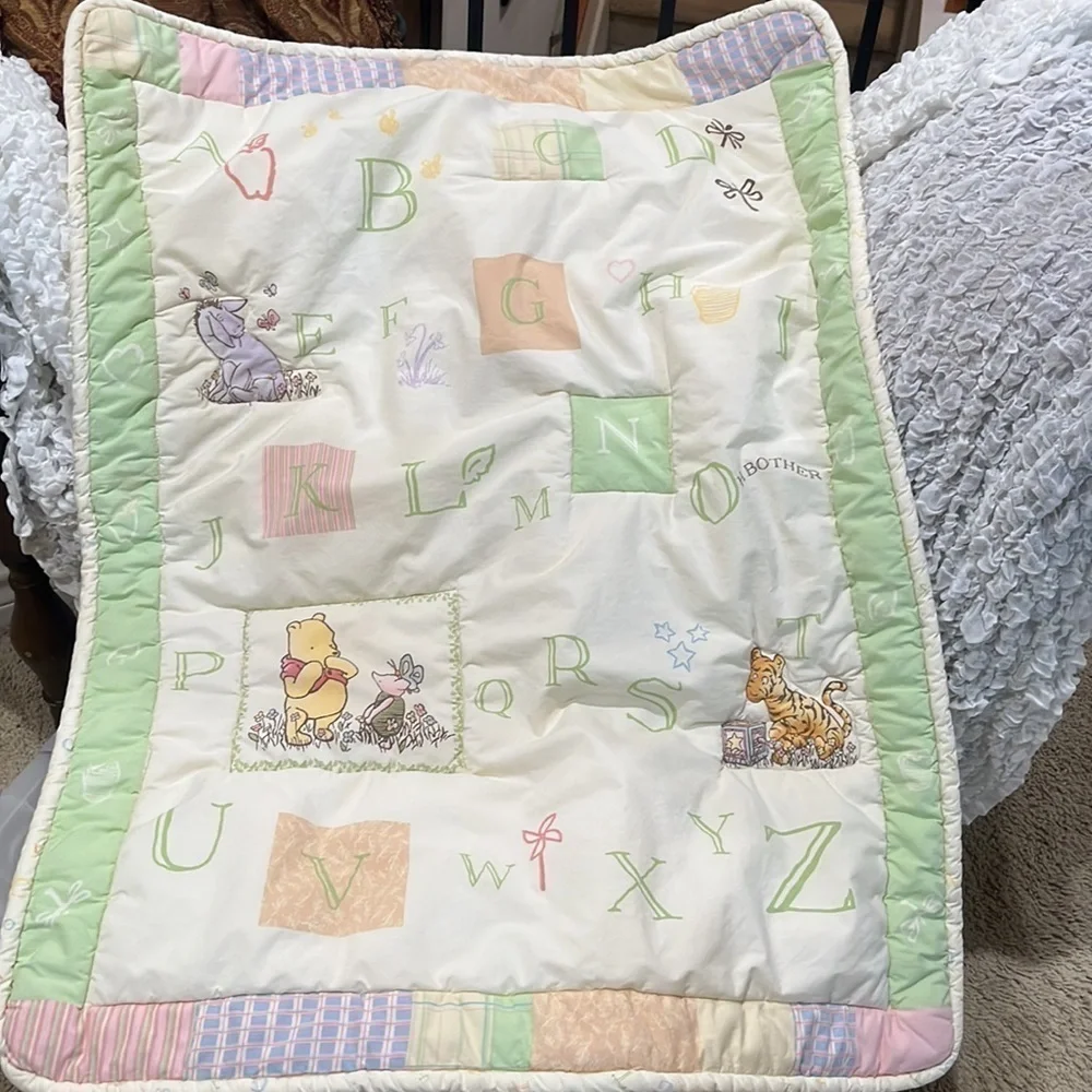 WINNIE THE POOH CLASSIC VINTAGE CRIB BLANKET, IVORY COLOR 40”X 30”